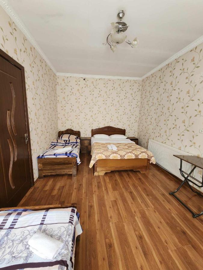 Moon Night Hotell Kazbegi Eksteriør bilde